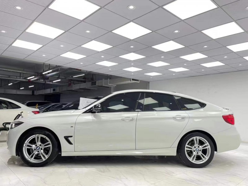 成都17年宝马3系3