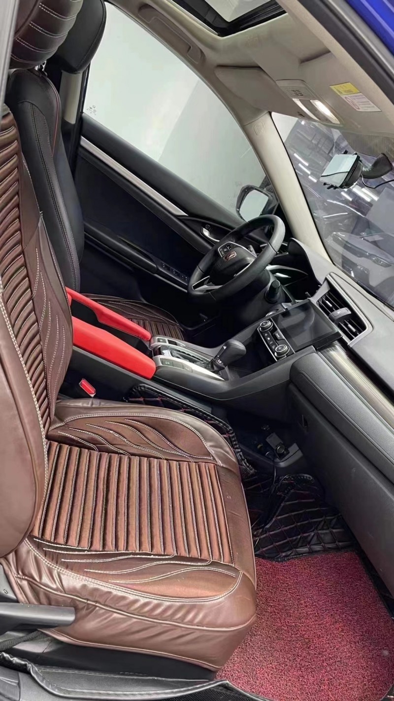 成都19年本田思域8