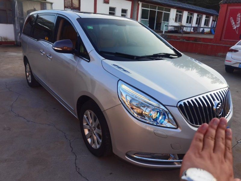 枣庄12年别克GL83