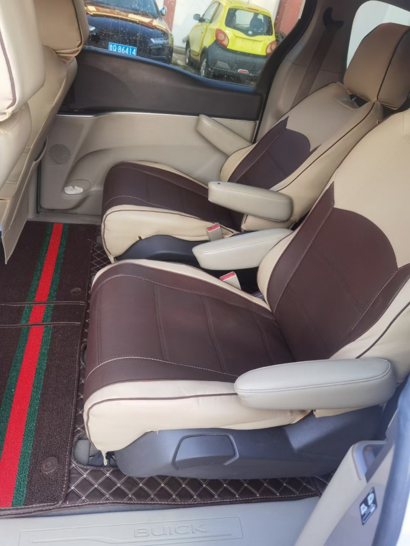 枣庄12年别克GL89