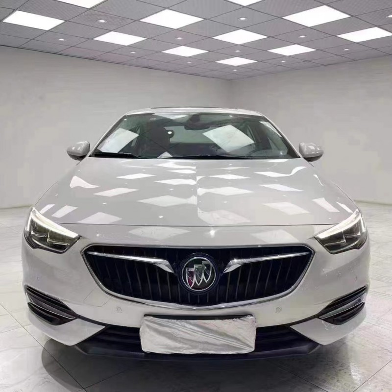 成都19年别克君威1