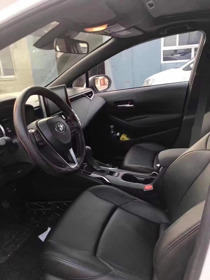 保定20年丰田雷凌5