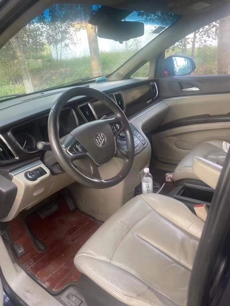 枣庄11年别克GL84