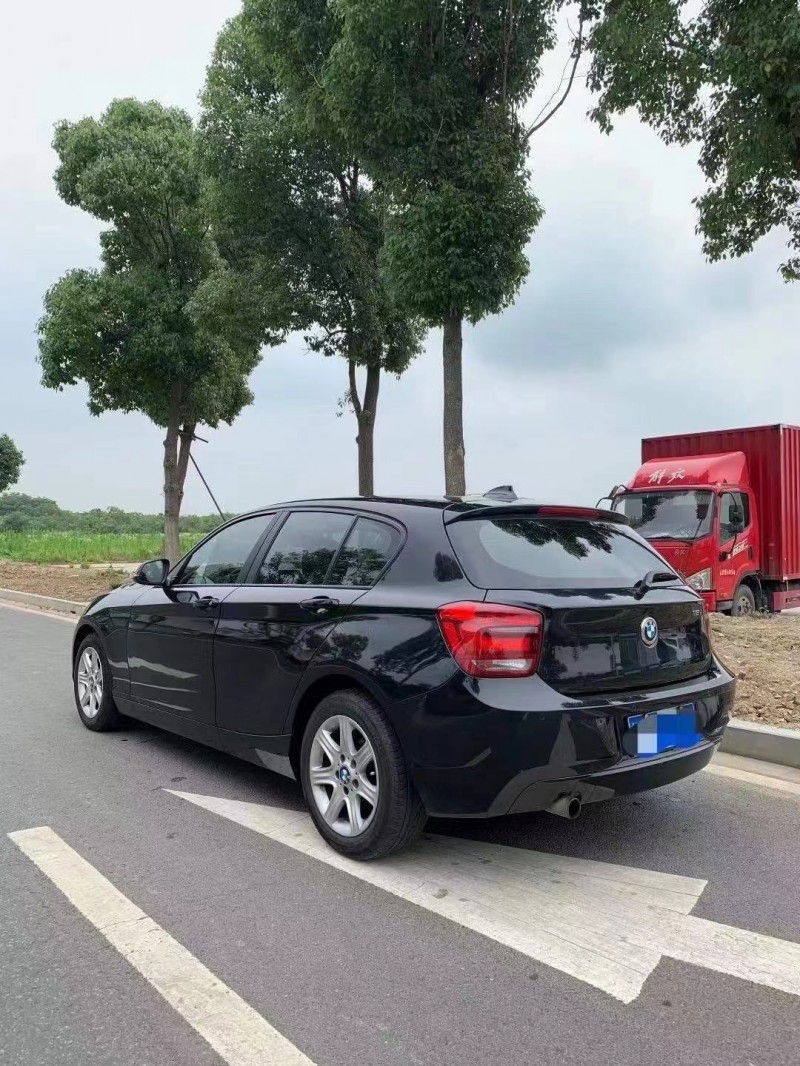 常州13年寶馬2系旅行車2