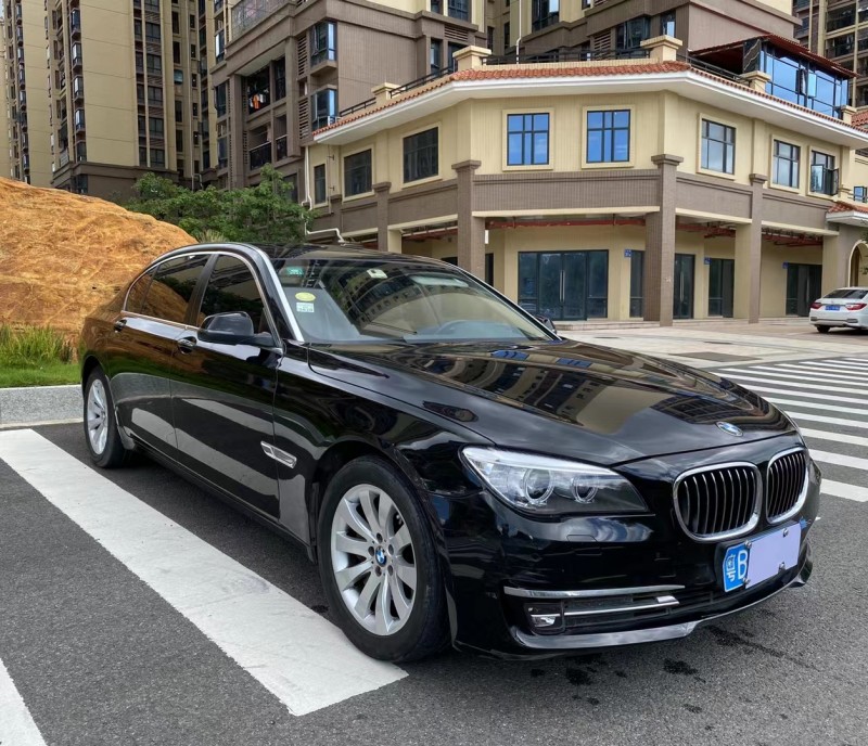 广州14年宝马7系2
