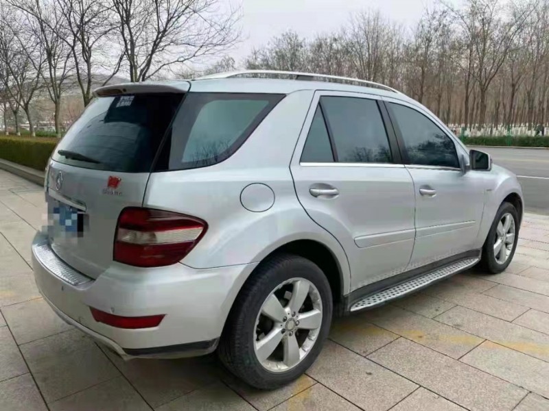 保定11年奔驰ML2