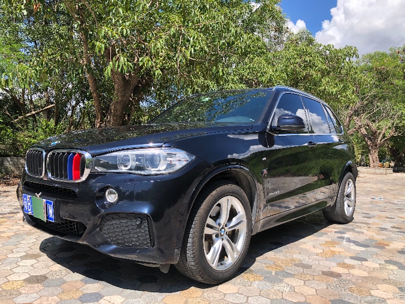 深圳17年宝马X58