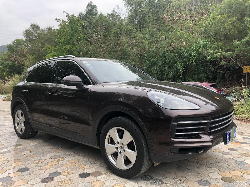 深圳18年保时捷卡宴8