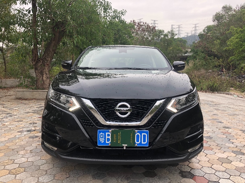 深圳20年日产逍客9