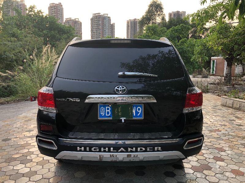 深圳13年丰田汉兰达1