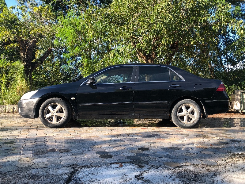 深圳06年本田雅阁5