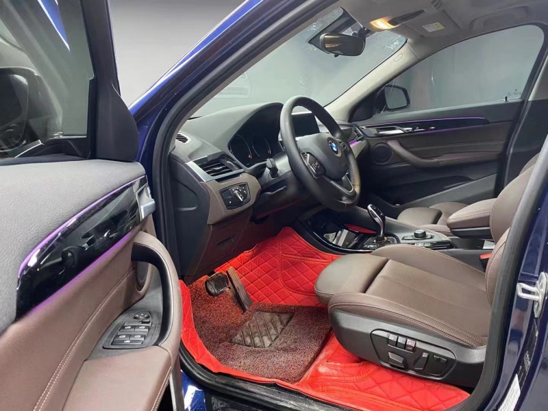 成都20年宝马X23