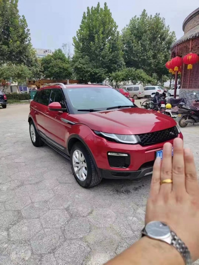 潍坊18年路虎极光2