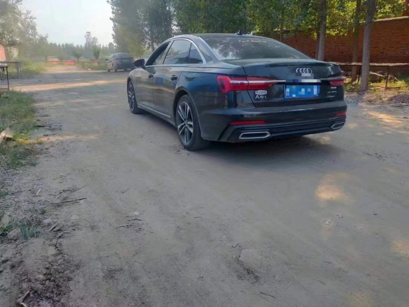 臨沂19年奧迪A6L4