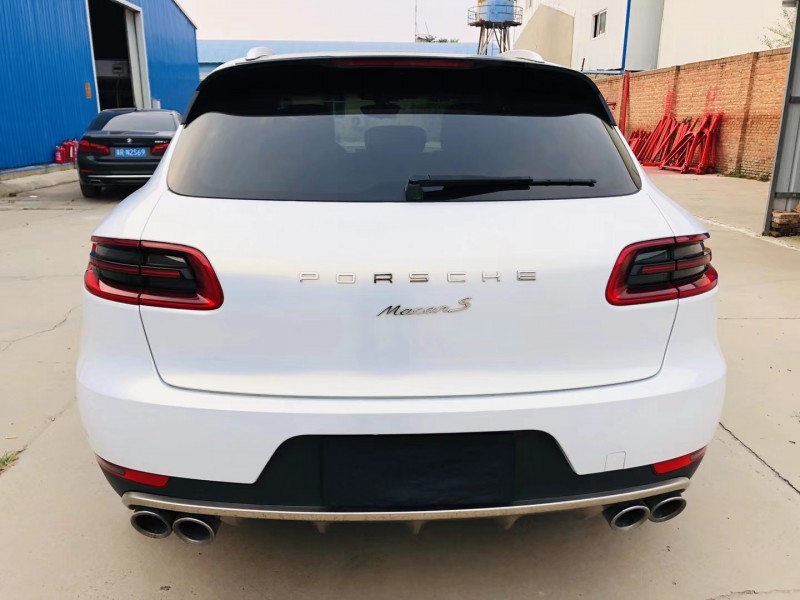 合肥15年保時捷Macan1
