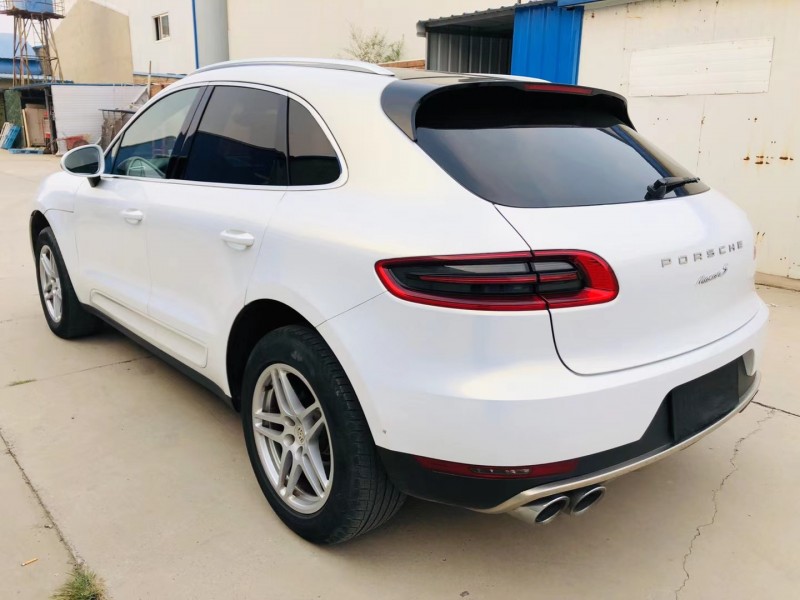 合肥15年保時捷Macan9