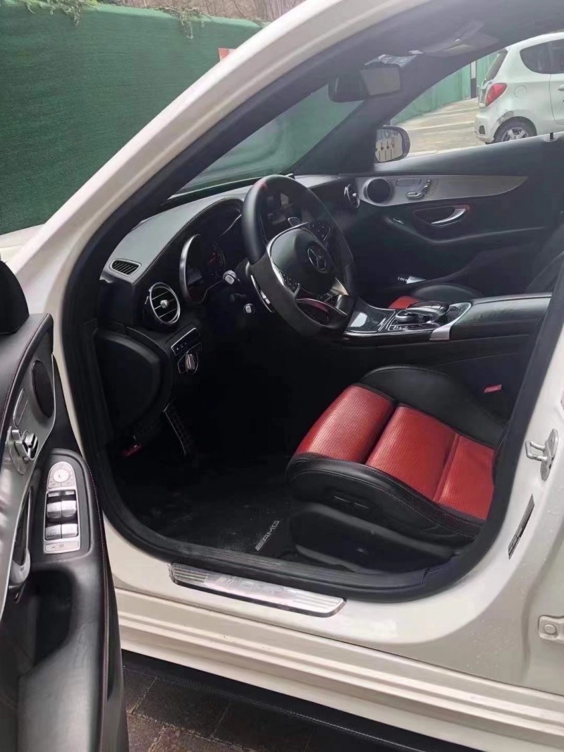 聊城15年奔馳AMG C636