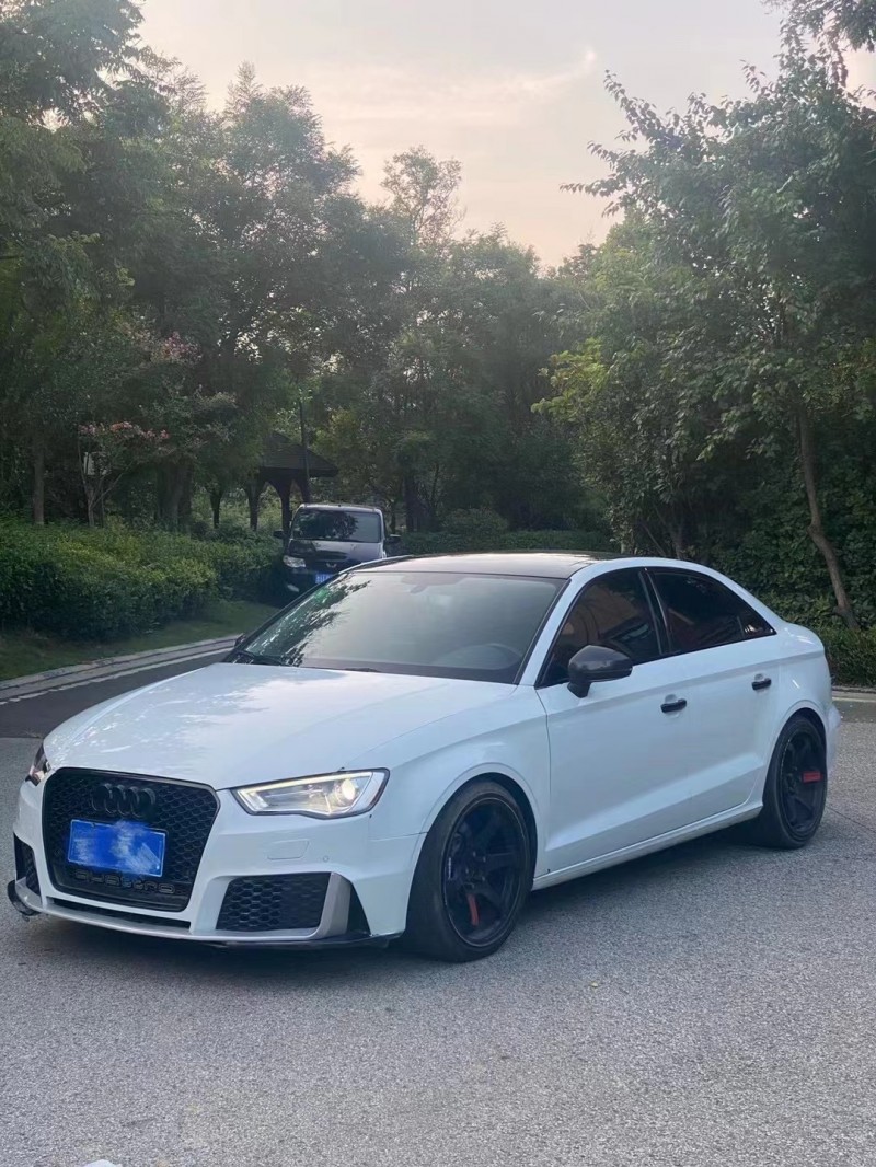 青岛17年奥迪A32