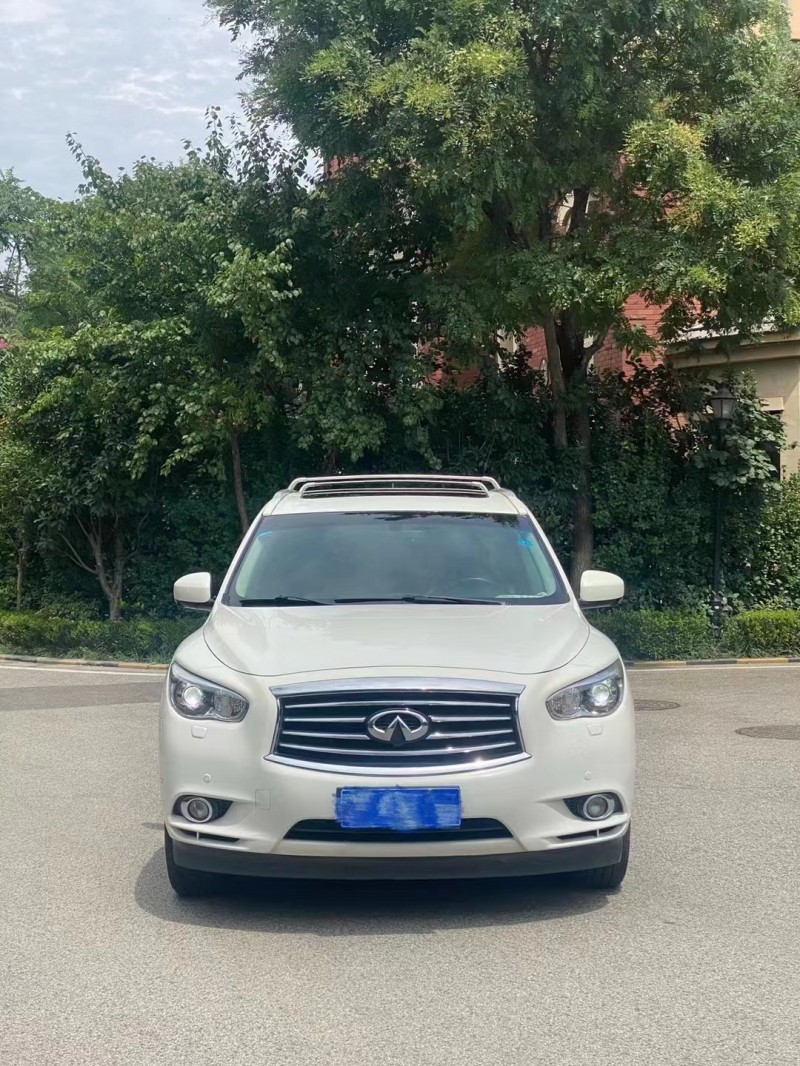 青島15年英菲尼迪QX601