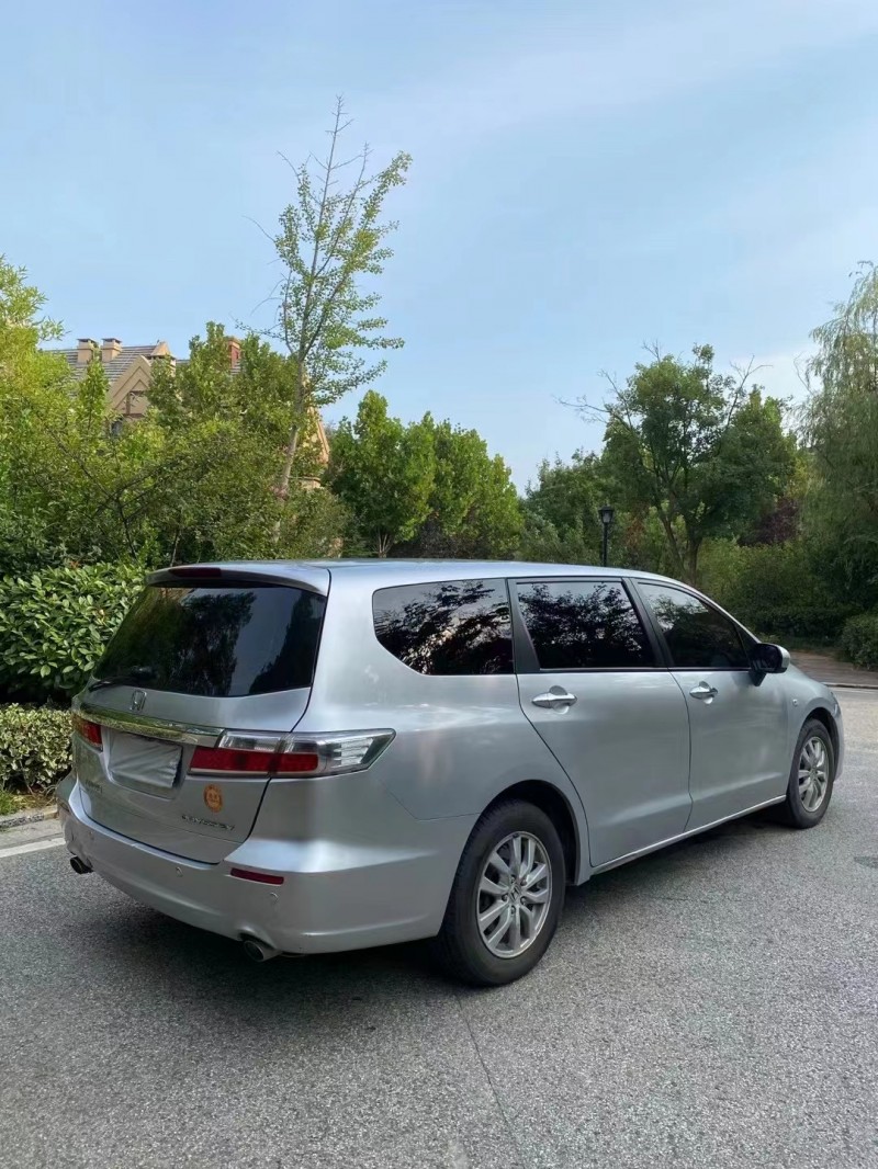 青岛13年本田奥德赛8