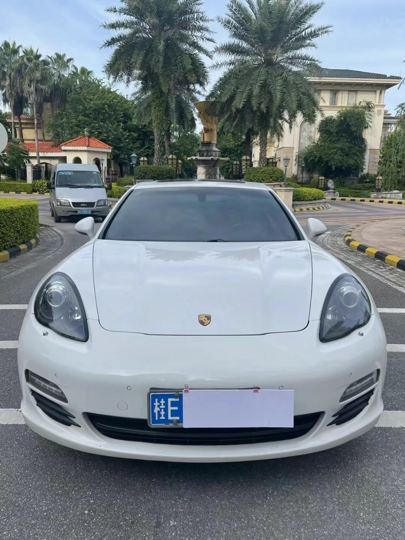 珠海12年保時捷帕拉梅拉1