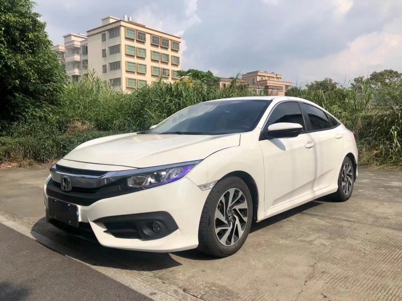 广州17年本田思域2