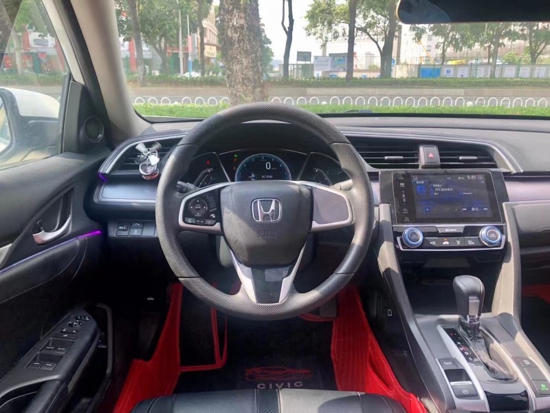 广州17年本田思域5