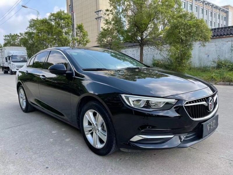 盐城18年别克君威2