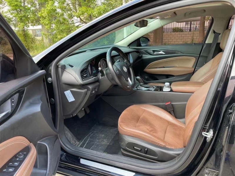 盐城18年别克君威4