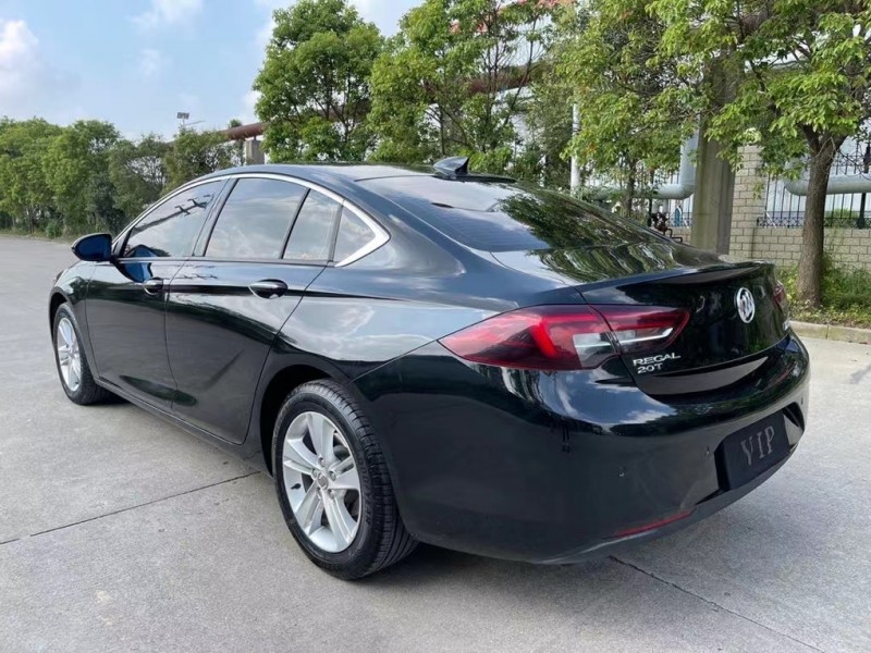 盐城18年别克君威6