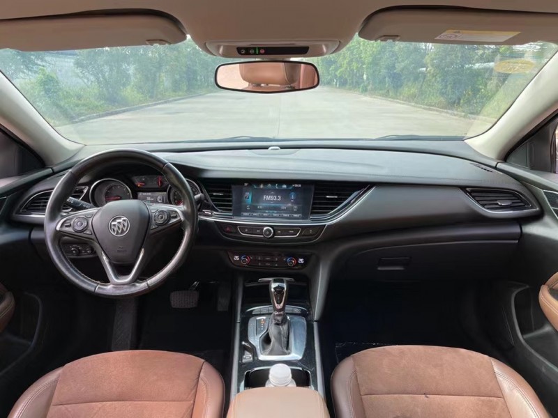 盐城18年别克君威9