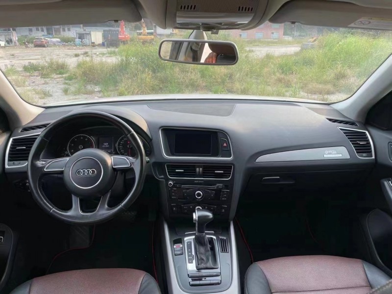 广州15年奥迪Q58