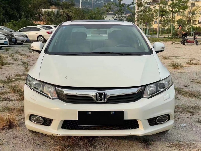 广州12年本田思域1