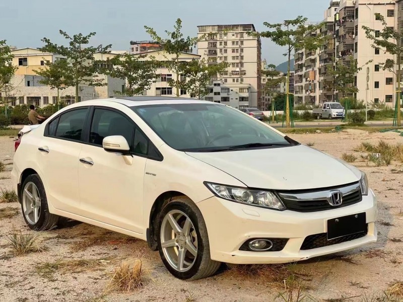 广州12年本田思域2