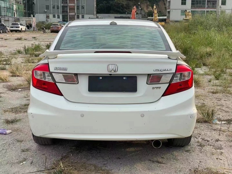 广州12年本田思域5