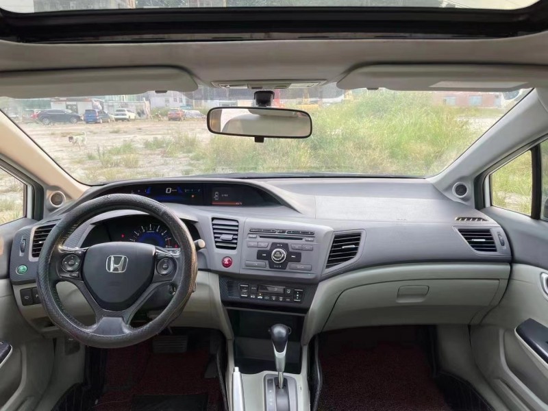 广州12年本田思域7