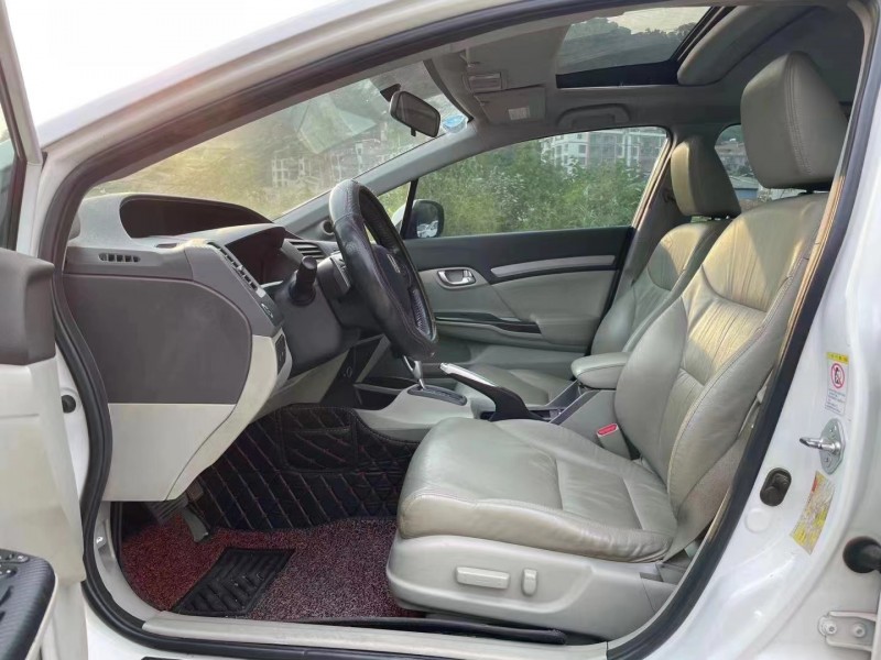 广州12年本田思域8