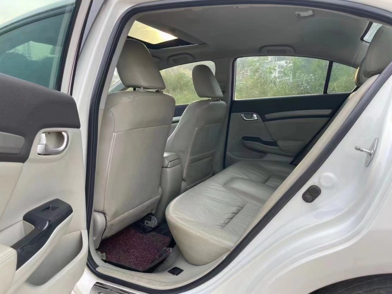 广州12年本田思域9