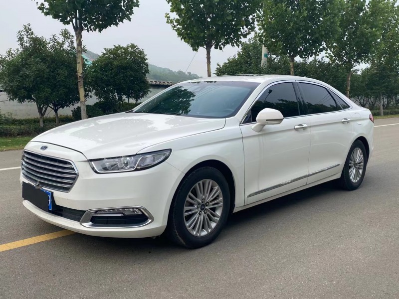 徐州16年福特金牛座2