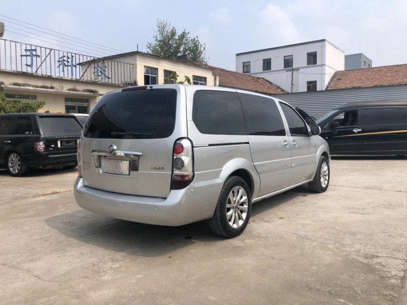 徐州11年别克GL83