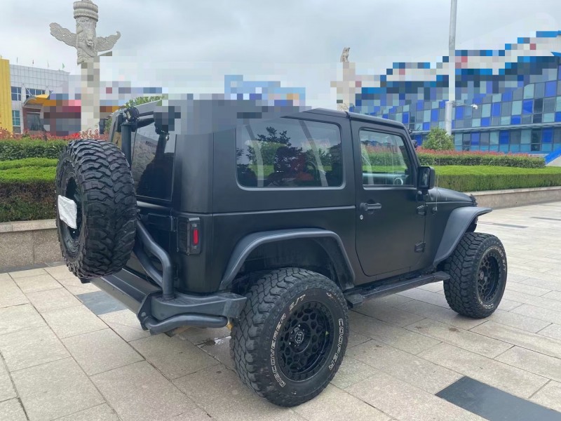 煙臺11年Jeep牧馬人6