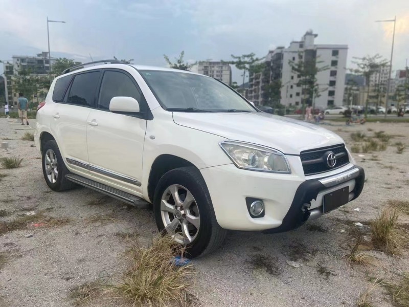 广州12年丰田RAV44