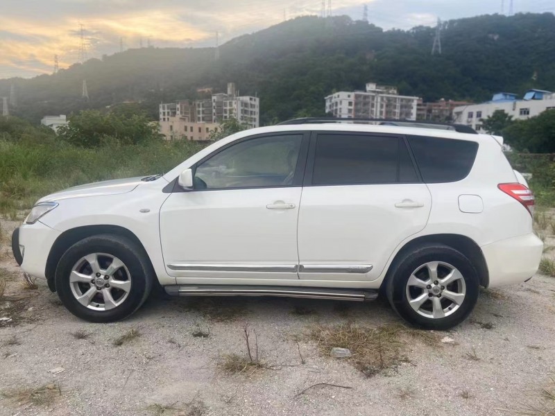 广州12年丰田RAV46