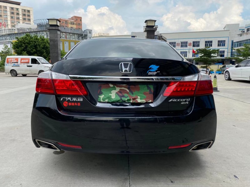 东莞15年本田雅阁9