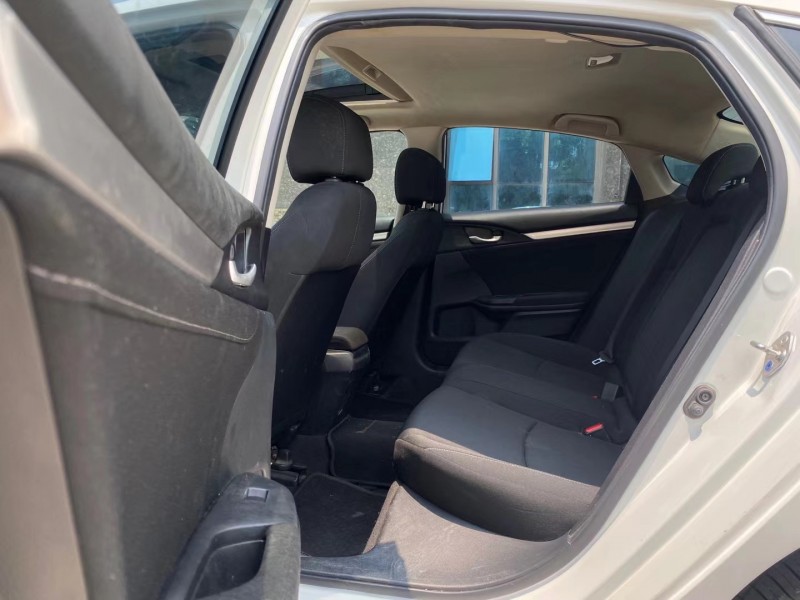 东莞17年本田思域6