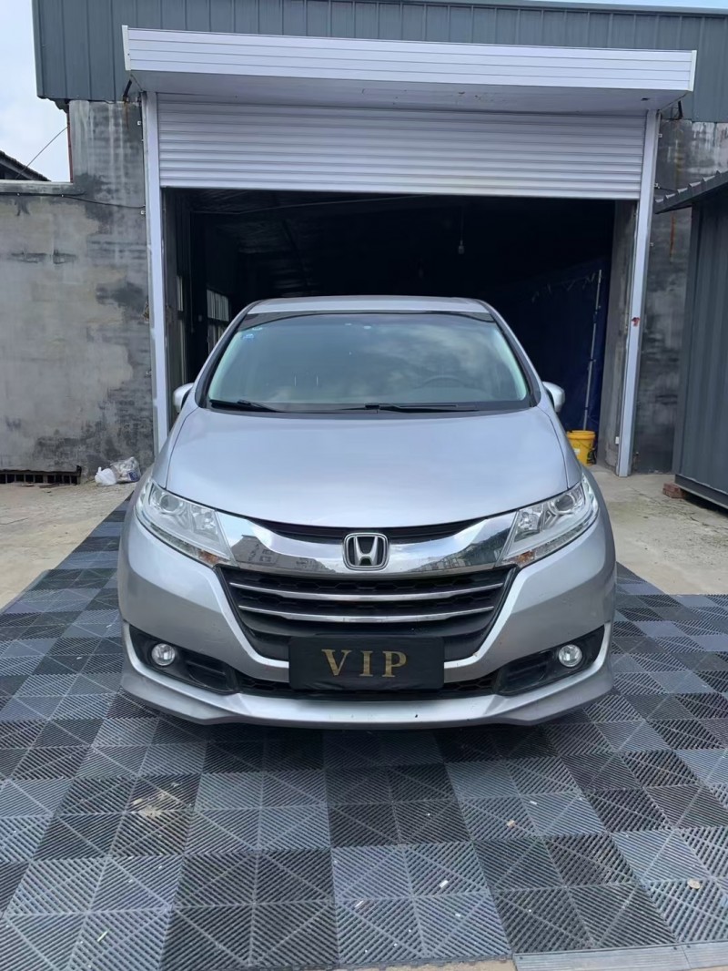 青岛16年本田奥德赛1