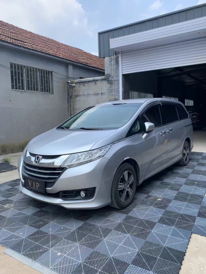 青岛16年本田奥德赛2