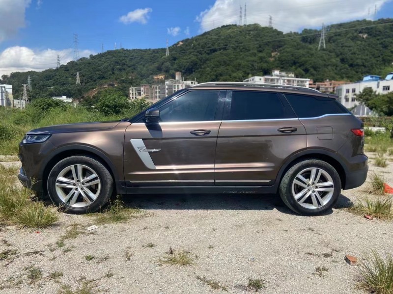 广州18年众泰T7004