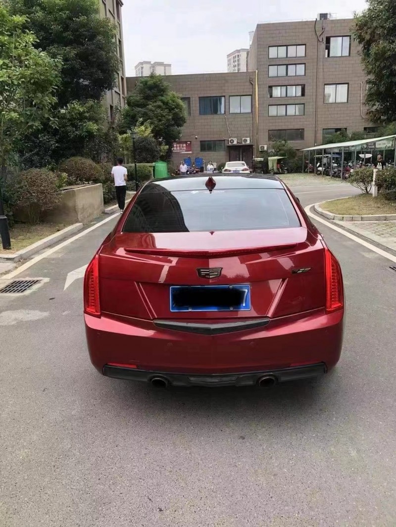 阜陽17年凱迪拉克ATS9