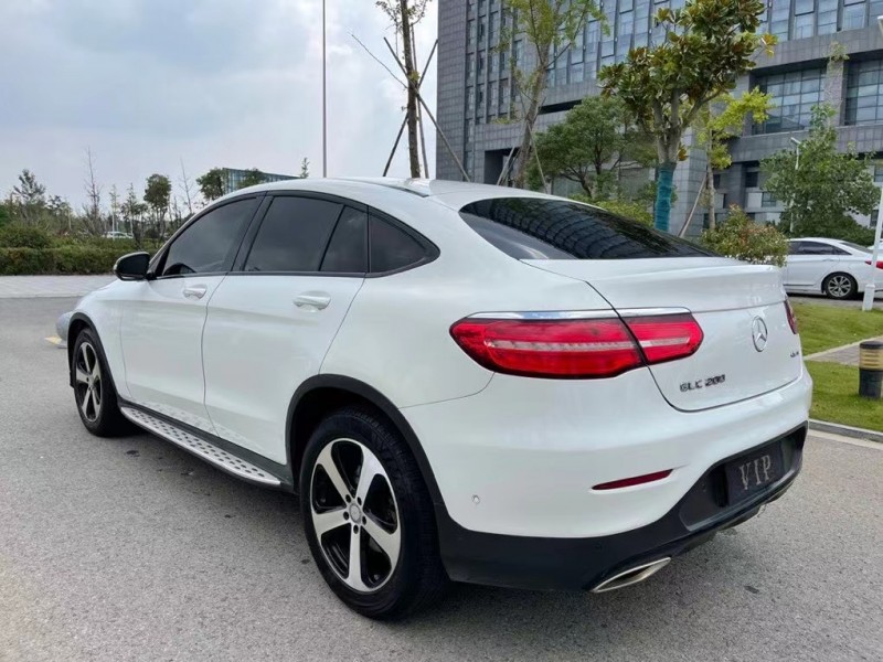 盐城17年奔驰GLC9